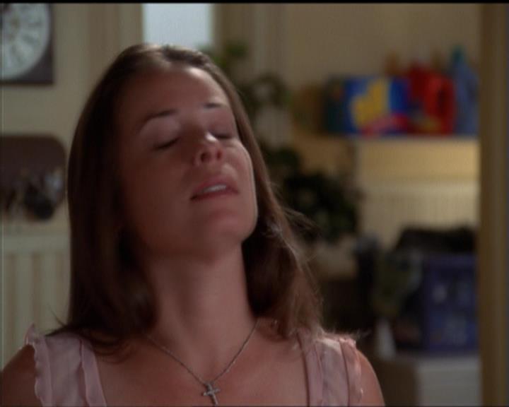 Charmed-Online_dot_net-5x01-2AWitchTail1076.jpg
