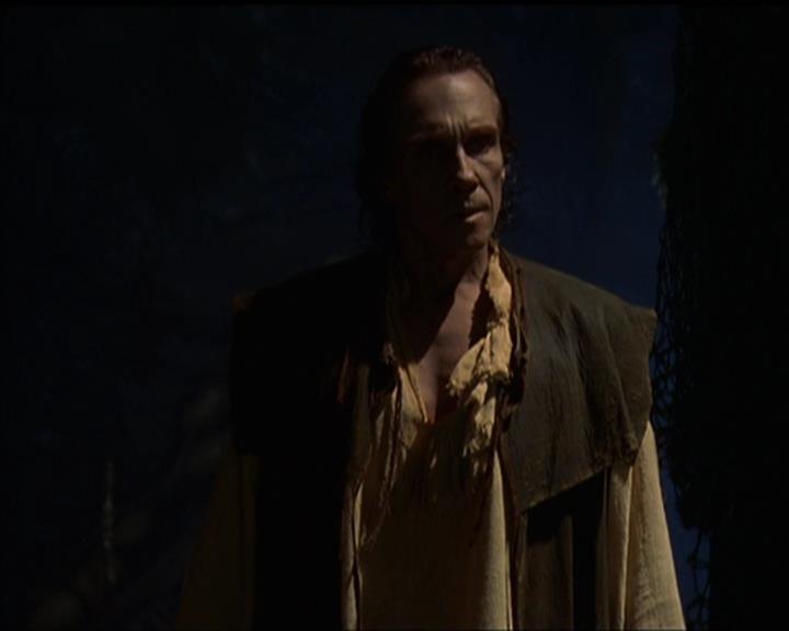 Charmed-Online_dot_net-5x01-2AWitchTail1121.jpg Charmed-Online_dot_net-5x01-2AWitchTail1121.jpg