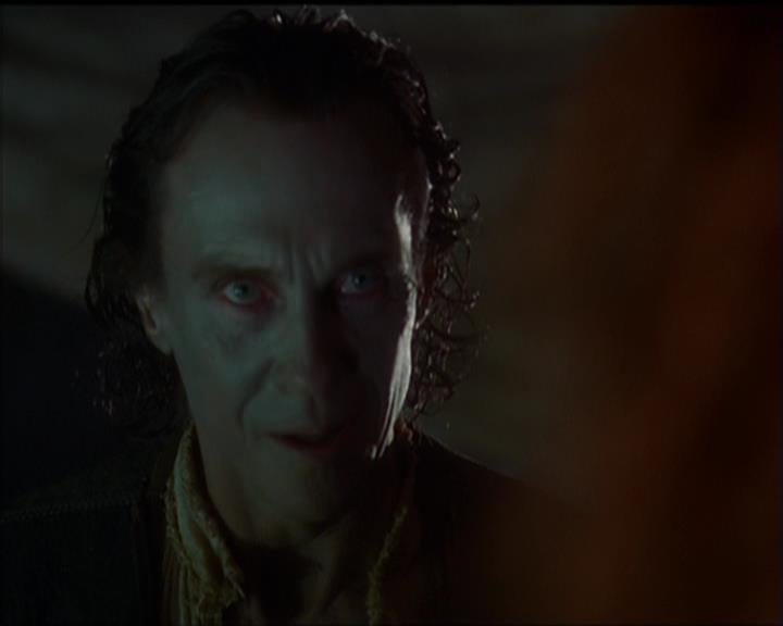 Charmed-Online_dot_net-5x01-2AWitchTail1143.jpg Charmed-Online_dot_net-5x01-2AWitchTail1143.jpg