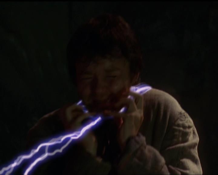 Charmed-Online_dot_net-5x01-2AWitchTail1167.jpg Charmed-Online_dot_net-5x01-2AWitchTail1167.jpg