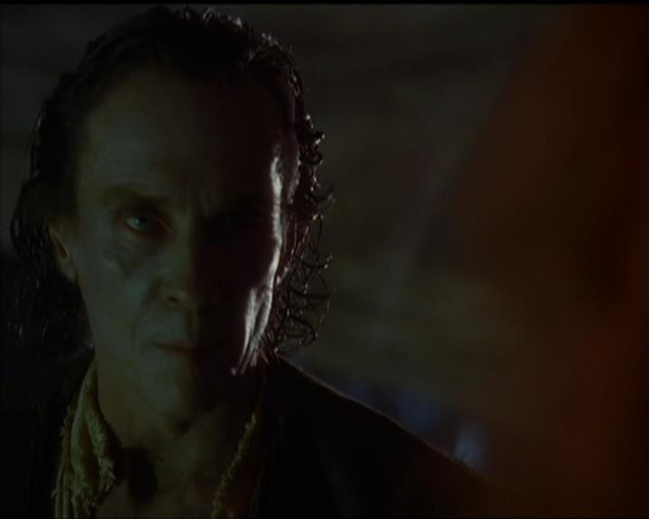 Charmed-Online_dot_net-5x01-2AWitchTail1178.jpg Charmed-Online_dot_net-5x01-2AWitchTail1178.jpg