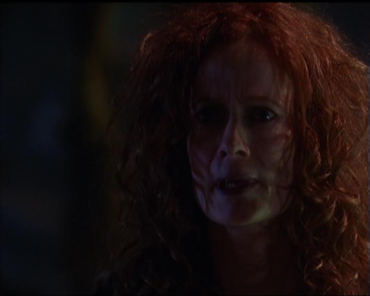 Charmed-Online_dot_net-5x01-2AWitchTail1182.jpg Charmed-Online_dot_net-5x01-2AWitchTail1182.jpg