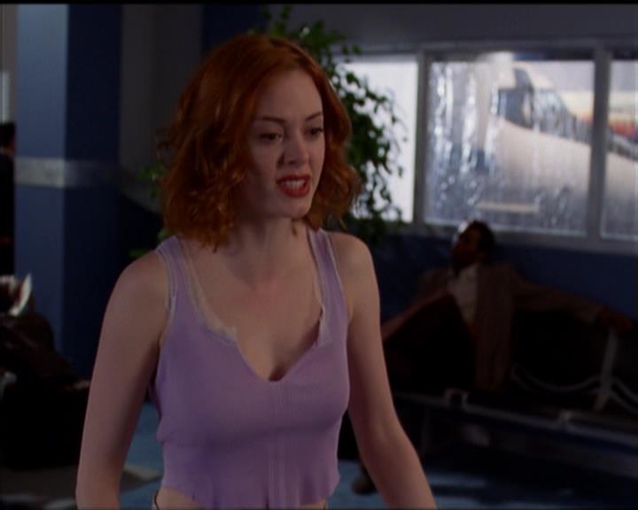 Charmed-Online_dot_net-5x01-2AWitchTail1240.jpg