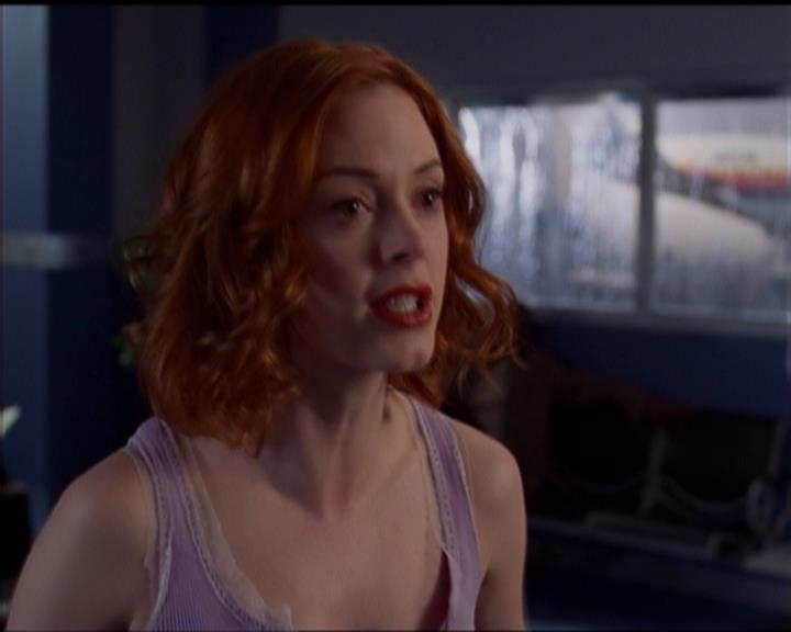 Charmed-Online_dot_net-5x01-2AWitchTail1254.jpg Charmed-Online_dot_net-5x01-2AWitchTail1254.jpg