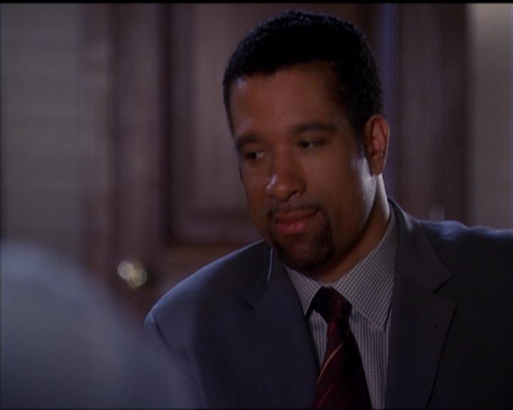 Charmed-Online_dot_net-5x01-2AWitchTail1285.jpg Charmed-Online_dot_net-5x01-2AWitchTail1285.jpg