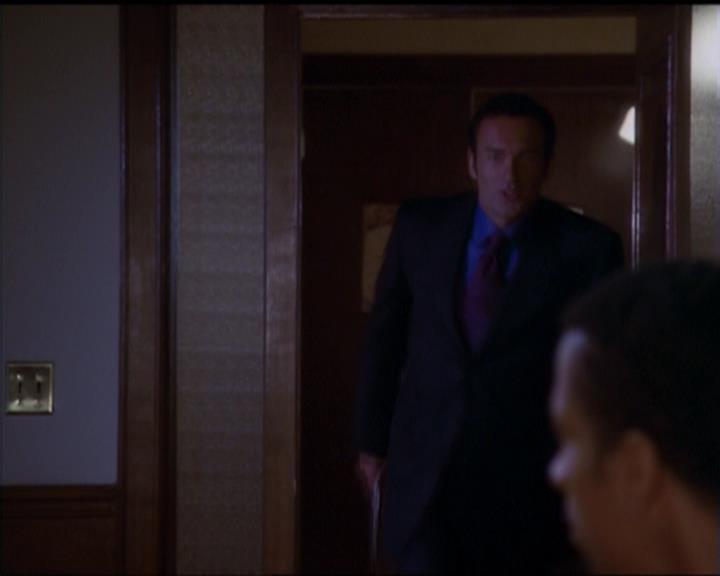 Charmed-Online_dot_net-5x01-2AWitchTail1324.jpg Charmed-Online_dot_net-5x01-2AWitchTail1324.jpg