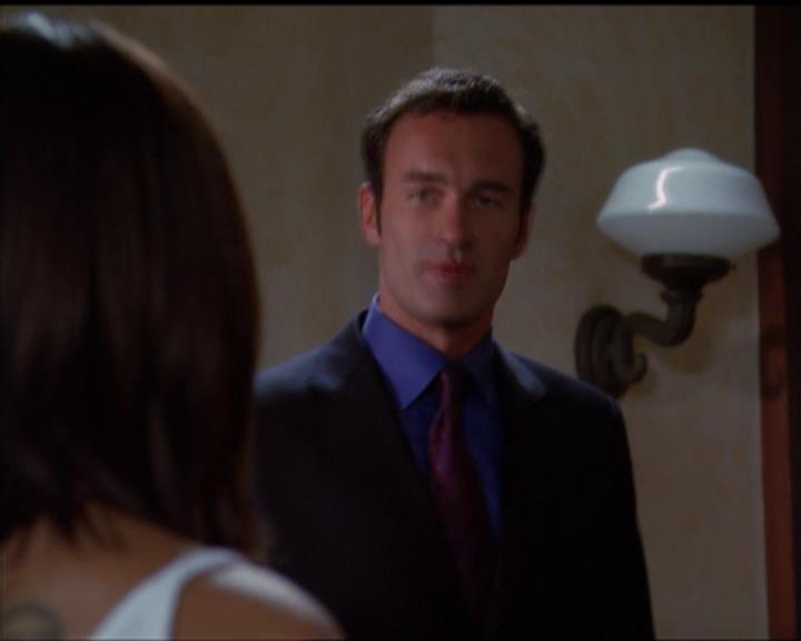 Charmed-Online_dot_net-5x01-2AWitchTail1338.jpg Charmed-Online_dot_net-5x01-2AWitchTail1338.jpg