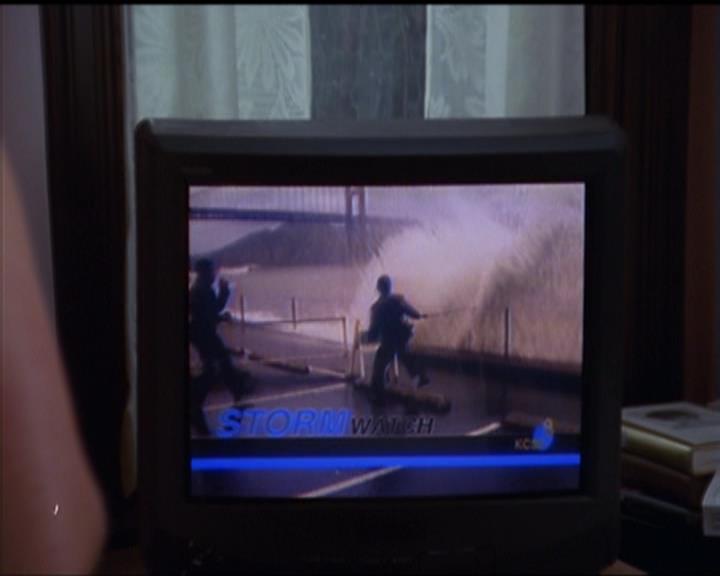 Charmed-Online_dot_net-5x01-2AWitchTail1463.jpg Charmed-Online_dot_net-5x01-2AWitchTail1463.jpg