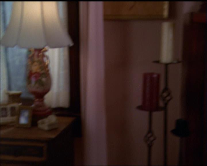 Charmed-Online_dot_net-5x01-2AWitchTail1471.jpg Charmed-Online_dot_net-5x01-2AWitchTail1471.jpg