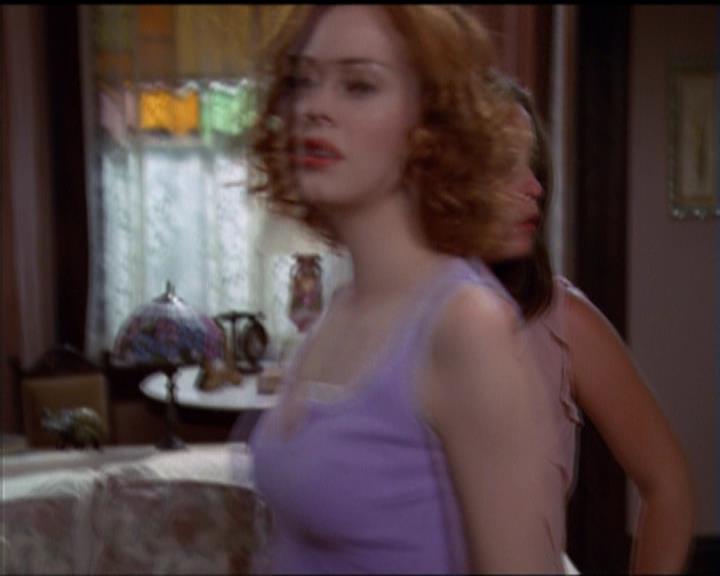 Charmed-Online_dot_net-5x01-2AWitchTail1503.jpg