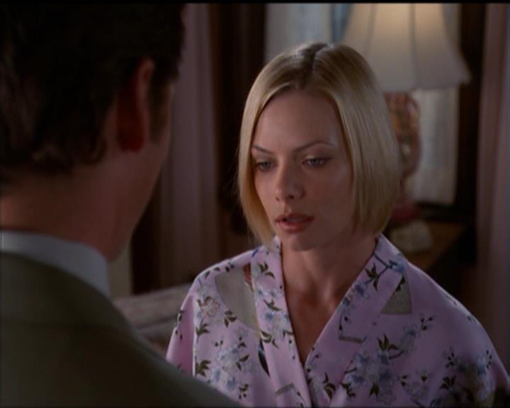 Charmed-Online_dot_net-5x01-2AWitchTail1525.jpg Charmed-Online_dot_net-5x01-2AWitchTail1525.jpg