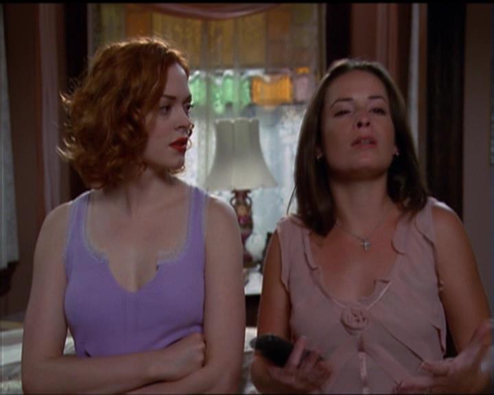 Charmed-Online_dot_net-5x01-2AWitchTail1533.jpg