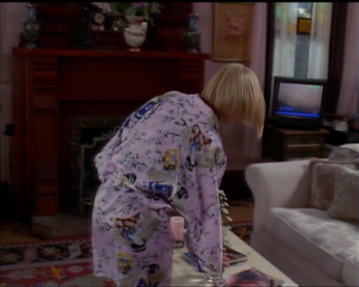 Charmed-Online_dot_net-5x01-2AWitchTail1555.jpg Charmed-Online_dot_net-5x01-2AWitchTail1555.jpg