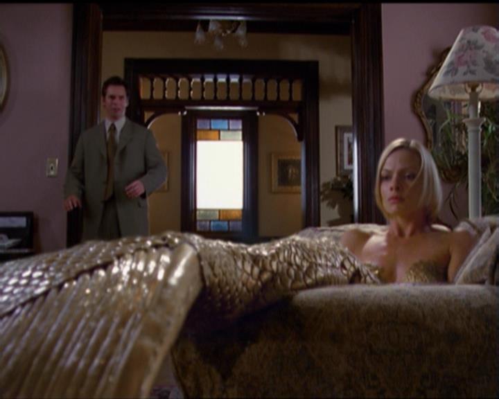 Charmed-Online_dot_net-5x01-2AWitchTail1564.jpg
