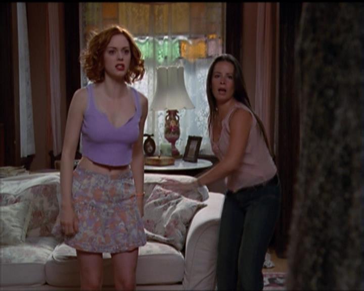 Charmed-Online_dot_net-5x01-2AWitchTail1587.jpg Charmed-Online_dot_net-5x01-2AWitchTail1587.jpg