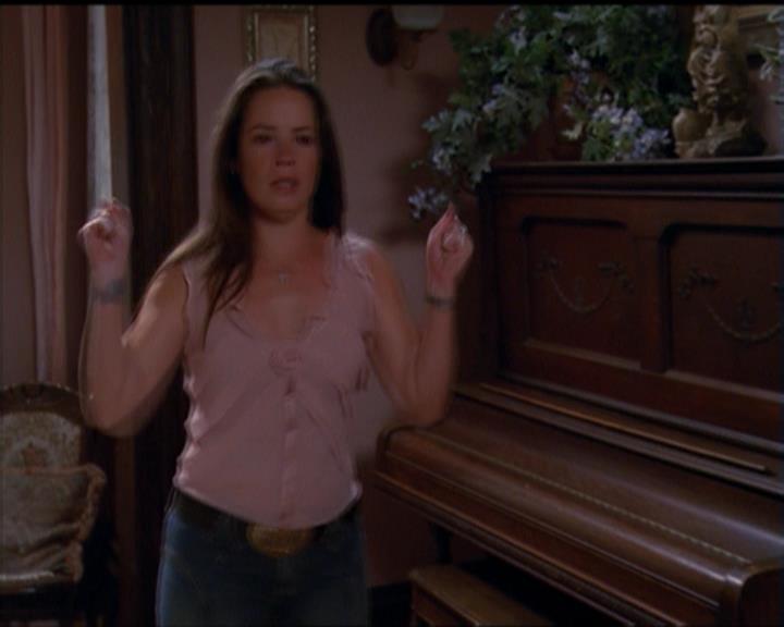 Charmed-Online_dot_net-5x01-2AWitchTail1592.jpg