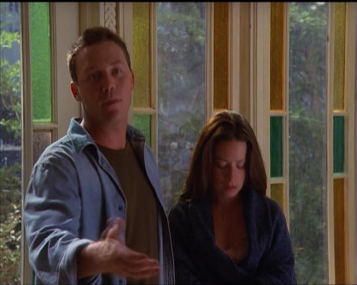 Charmed-Online_dot_net-5x01-2AWitchTail1662.jpg Charmed-Online_dot_net-5x01-2AWitchTail1662.jpg