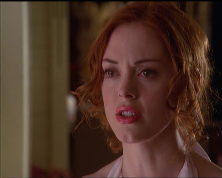Charmed-Online_dot_net-5x01-2AWitchTail1715.jpg Charmed-Online_dot_net-5x01-2AWitchTail1715.jpg