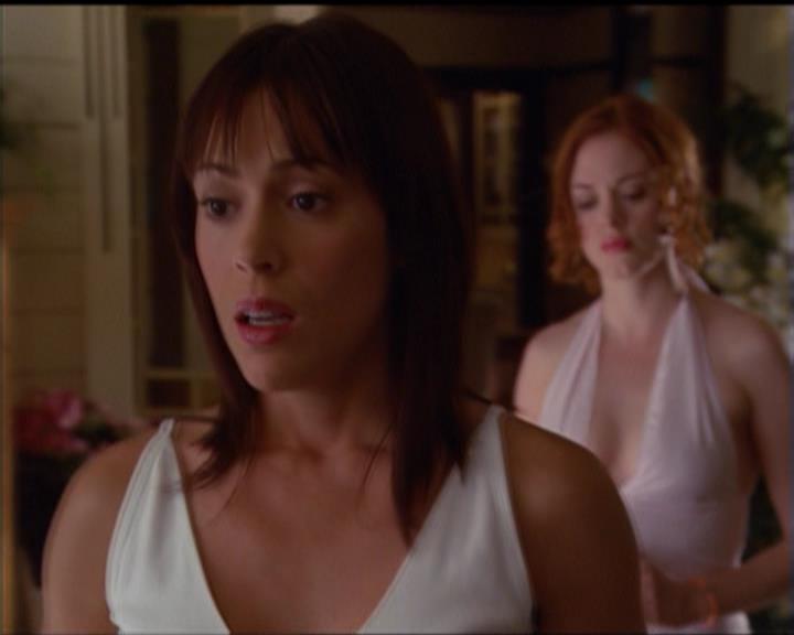 Charmed-Online_dot_net-5x01-2AWitchTail1724.jpg
