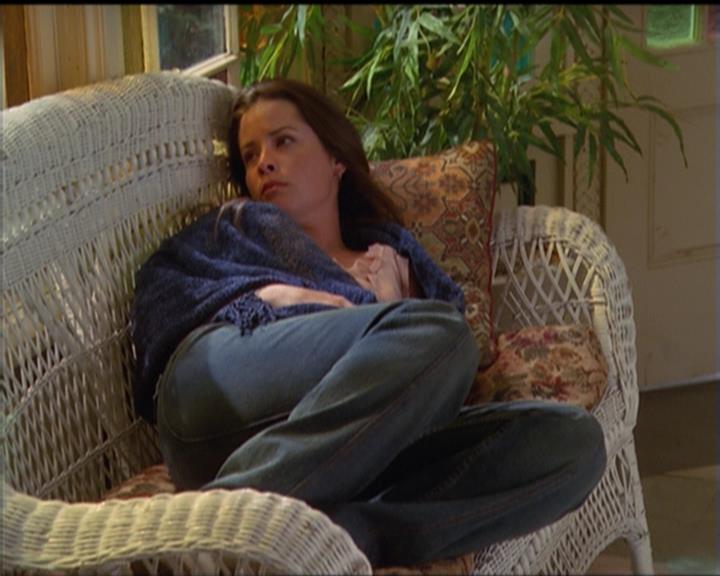 Charmed-Online_dot_net-5x01-2AWitchTail1751.jpg Charmed-Online_dot_net-5x01-2AWitchTail1751.jpg