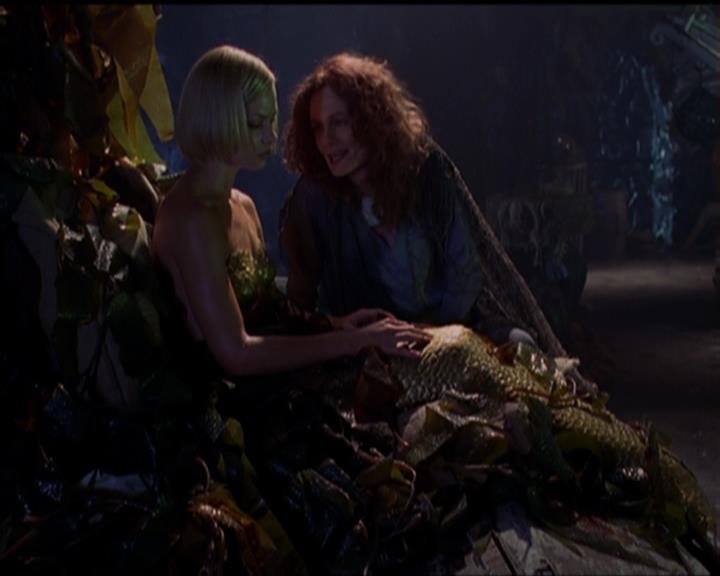 Charmed-Online_dot_net-5x01-2AWitchTail1765.jpg Charmed-Online_dot_net-5x01-2AWitchTail1765.jpg