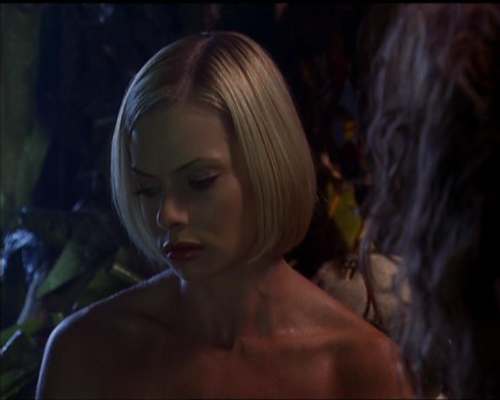 Charmed-Online_dot_net-5x01-2AWitchTail1768.jpg Charmed-Online_dot_net-5x01-2AWitchTail1768.jpg