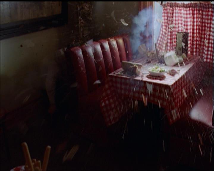 Charmed-Online_dot_net-5x01-2AWitchTail1811.jpg Charmed-Online_dot_net-5x01-2AWitchTail1811.jpg