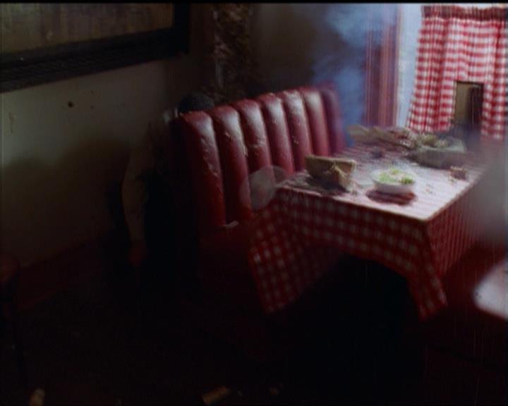 Charmed-Online_dot_net-5x01-2AWitchTail1812.jpg Charmed-Online_dot_net-5x01-2AWitchTail1812.jpg