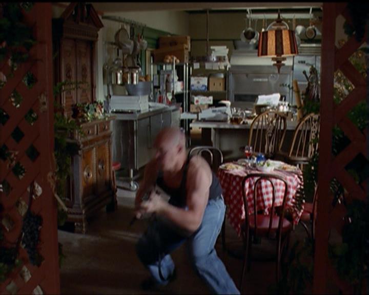 Charmed-Online_dot_net-5x01-2AWitchTail1814.jpg Charmed-Online_dot_net-5x01-2AWitchTail1814.jpg