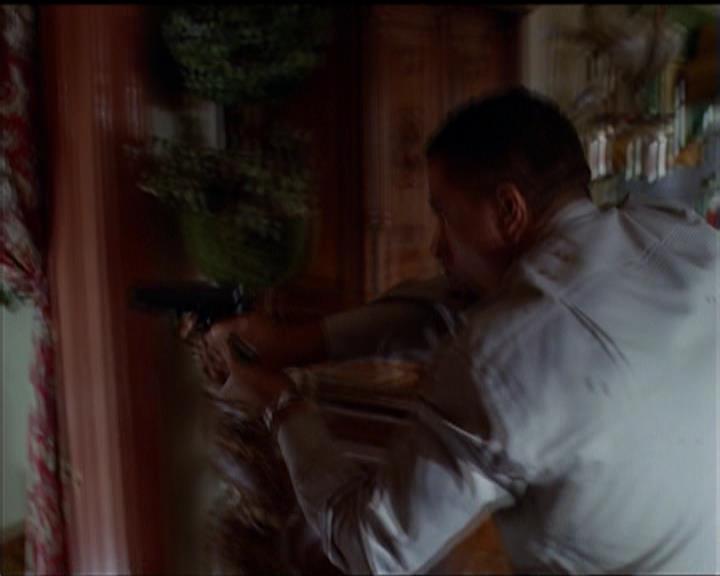 Charmed-Online_dot_net-5x01-2AWitchTail1825.jpg Charmed-Online_dot_net-5x01-2AWitchTail1825.jpg