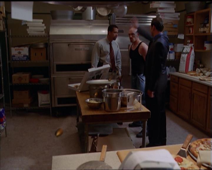 Charmed-Online_dot_net-5x01-2AWitchTail1880.jpg Charmed-Online_dot_net-5x01-2AWitchTail1880.jpg