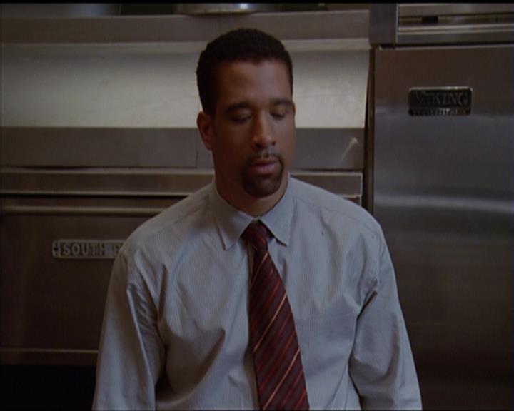 Charmed-Online_dot_net-5x01-2AWitchTail1902.jpg Charmed-Online_dot_net-5x01-2AWitchTail1902.jpg