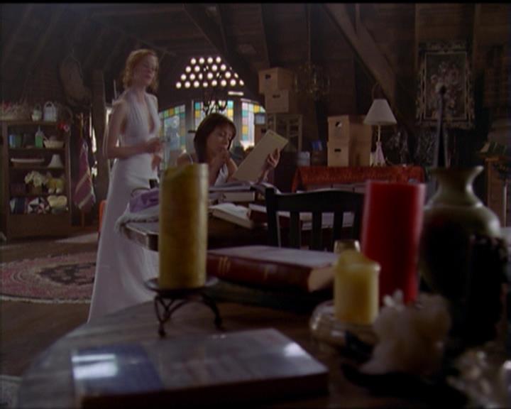 Charmed-Online_dot_net-5x01-2AWitchTail1906.jpg