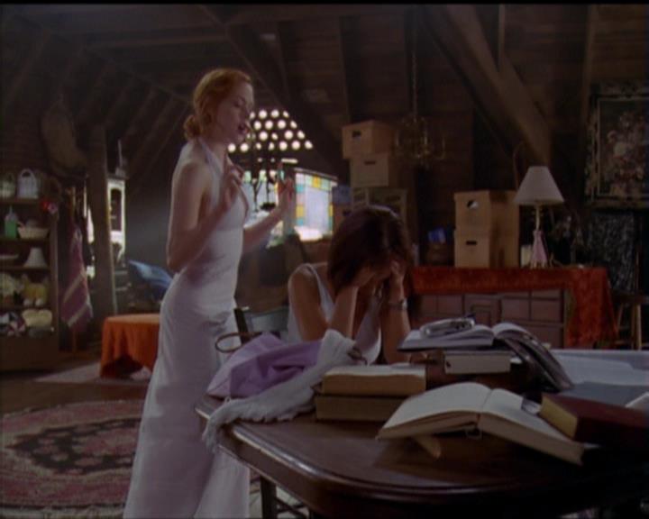 Charmed-Online_dot_net-5x01-2AWitchTail1928.jpg