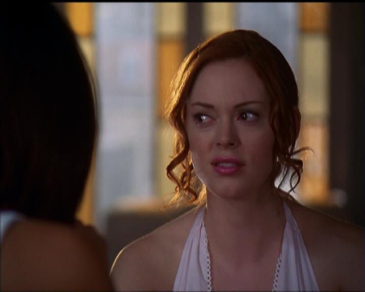 Charmed-Online_dot_net-5x01-2AWitchTail1936.jpg Charmed-Online_dot_net-5x01-2AWitchTail1936.jpg