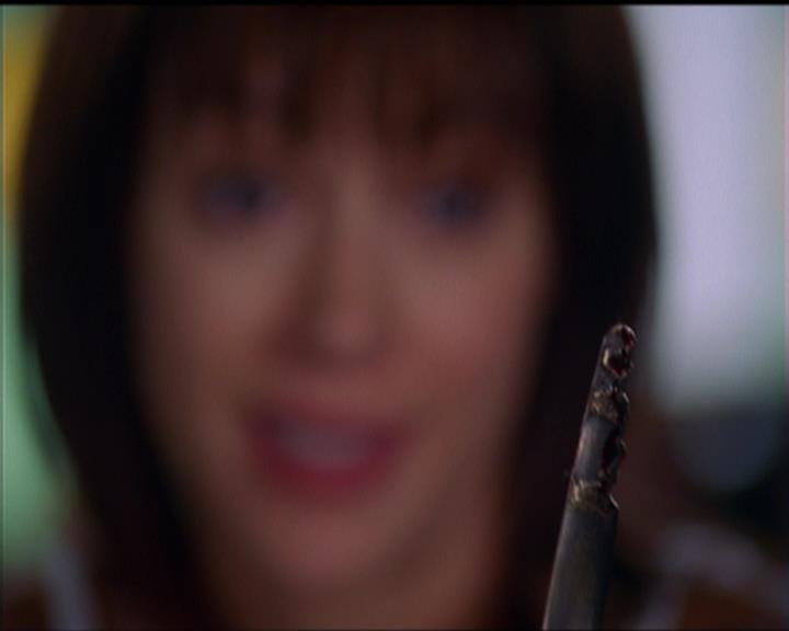 Charmed-Online_dot_net-5x01-2AWitchTail1946.jpg