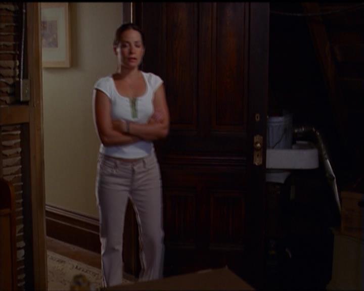 Charmed-Online_dot_net-5x01-2AWitchTail2025.jpg