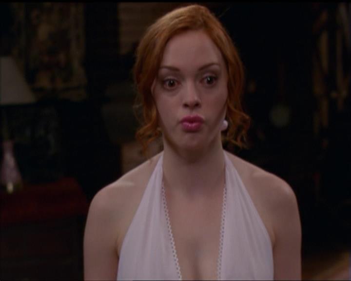 Charmed-Online_dot_net-5x01-2AWitchTail2057.jpg Charmed-Online_dot_net-5x01-2AWitchTail2057.jpg