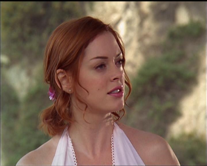 Charmed-Online_dot_net-5x01-2AWitchTail2179.jpg