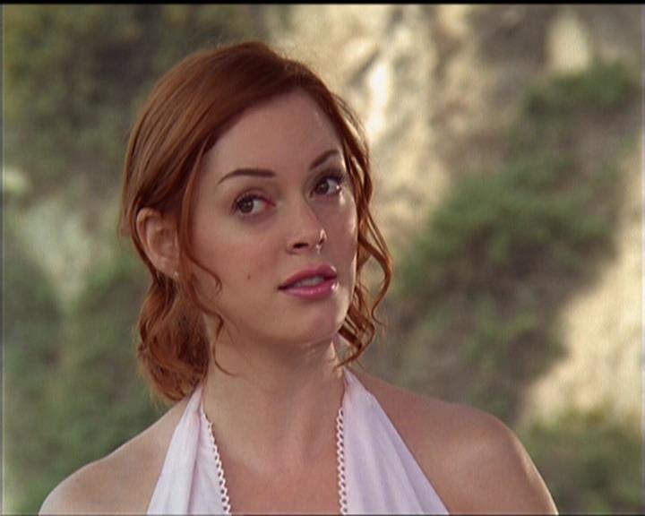 Charmed-Online_dot_net-5x01-2AWitchTail2180.jpg