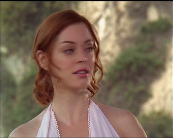 Charmed-Online_dot_net-5x01-2AWitchTail2184.jpg