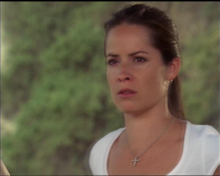 Charmed-Online_dot_net-5x01-2AWitchTail2189.jpg Charmed-Online_dot_net-5x01-2AWitchTail2189.jpg