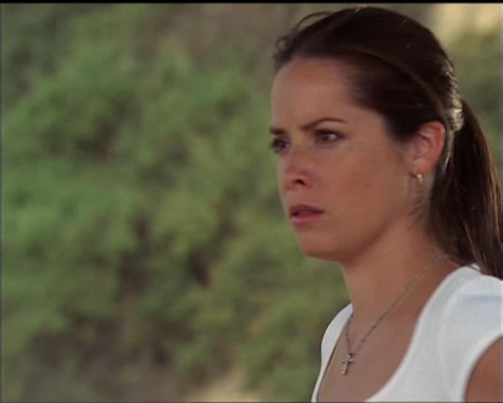 Charmed-Online_dot_net-5x01-2AWitchTail2190.jpg