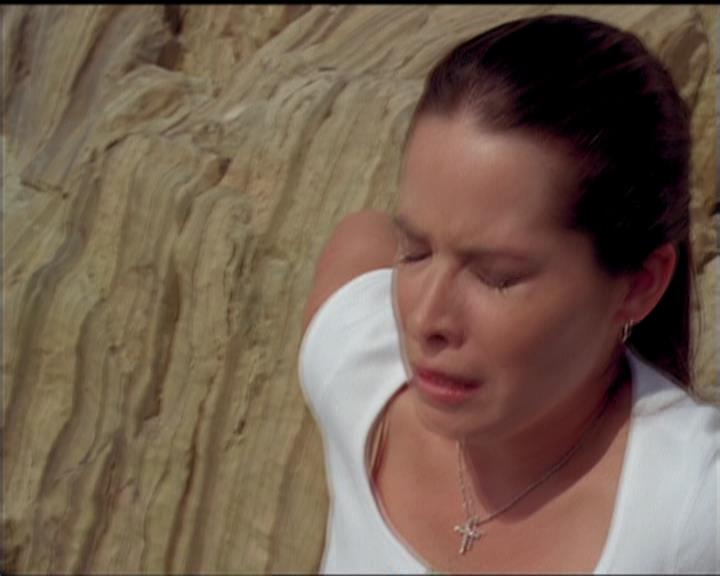 Charmed-Online_dot_net-5x01-2AWitchTail2261.jpg Charmed-Online_dot_net-5x01-2AWitchTail2261.jpg