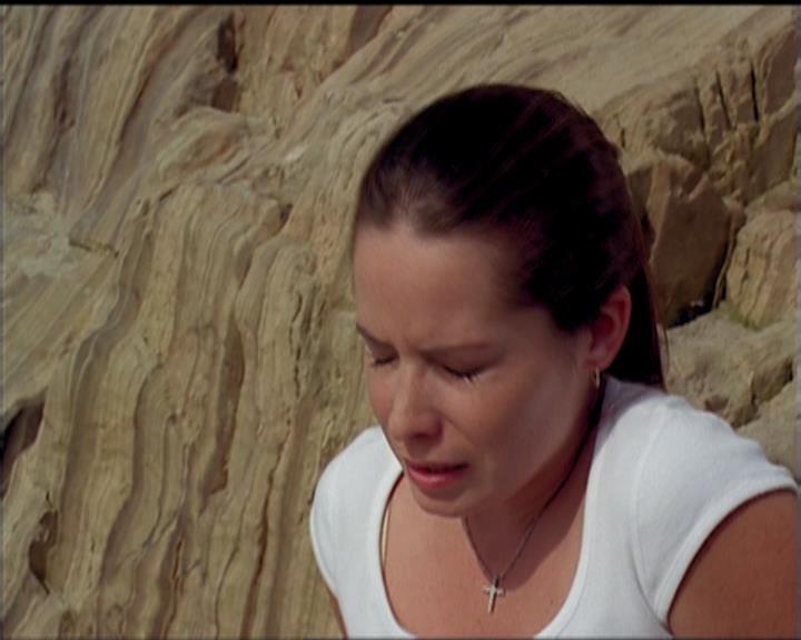 Charmed-Online_dot_net-5x01-2AWitchTail2265.jpg Charmed-Online_dot_net-5x01-2AWitchTail2265.jpg