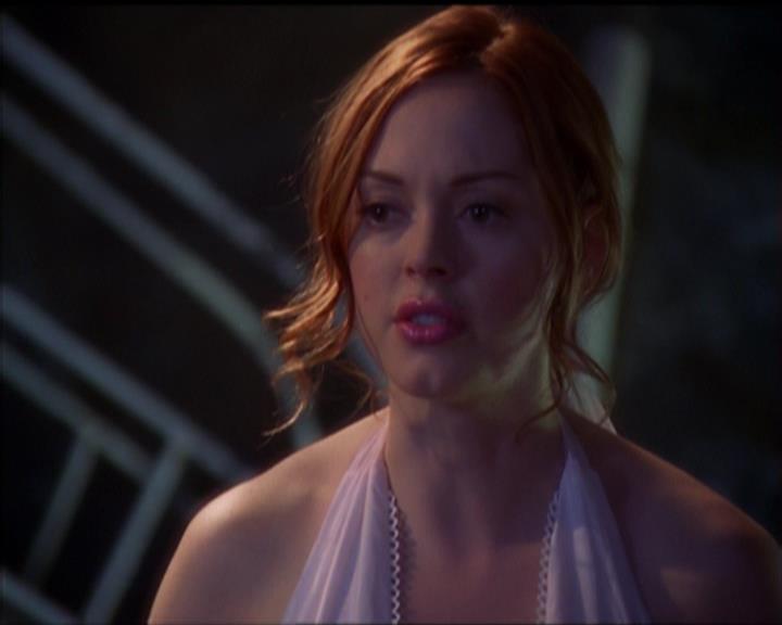 Charmed-Online_dot_net-5x01-2AWitchTail2332.jpg