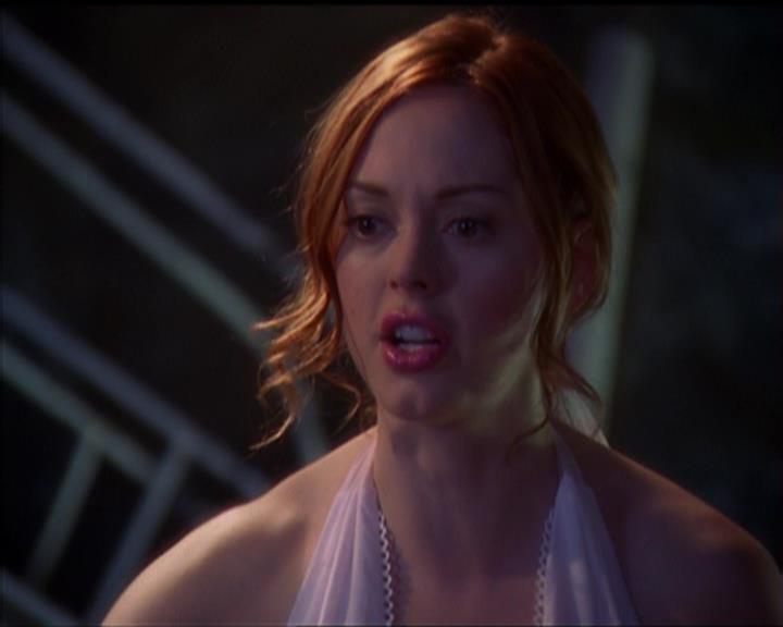 Charmed-Online_dot_net-5x01-2AWitchTail2333.jpg Charmed-Online_dot_net-5x01-2AWitchTail2333.jpg