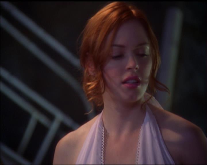 Charmed-Online_dot_net-5x01-2AWitchTail2338.jpg