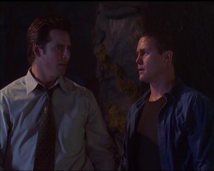 Charmed-Online_dot_net-5x01-2AWitchTail2354.jpg Charmed-Online_dot_net-5x01-2AWitchTail2354.jpg