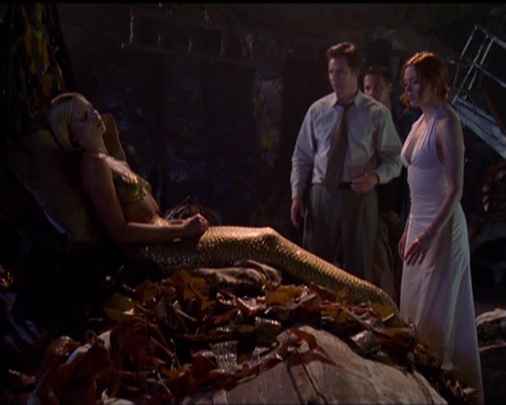 Charmed-Online_dot_net-5x01-2AWitchTail2361.jpg